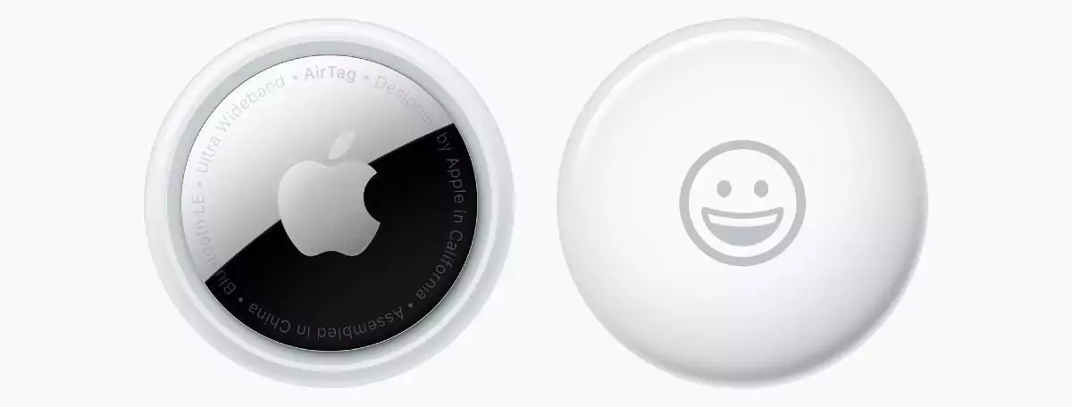 Apple AirTag Front and Back