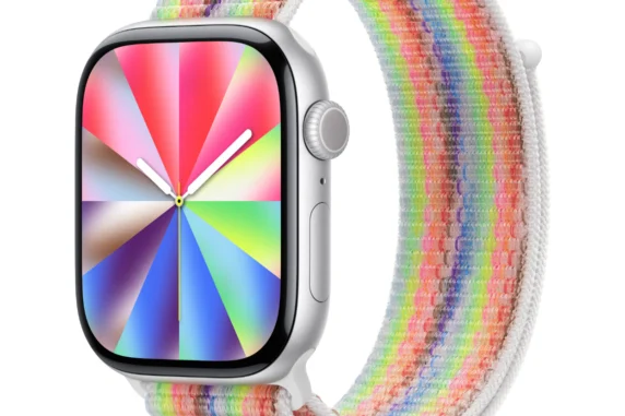 Apple Watch Pride Edition Sport Loop